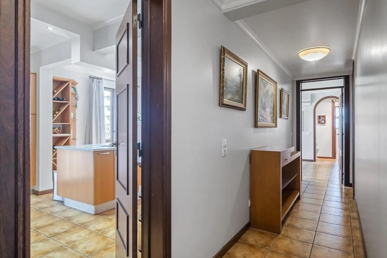 Central Lido Apartment By Madeira Sun Travel Funchal  Funchal (Madeira)