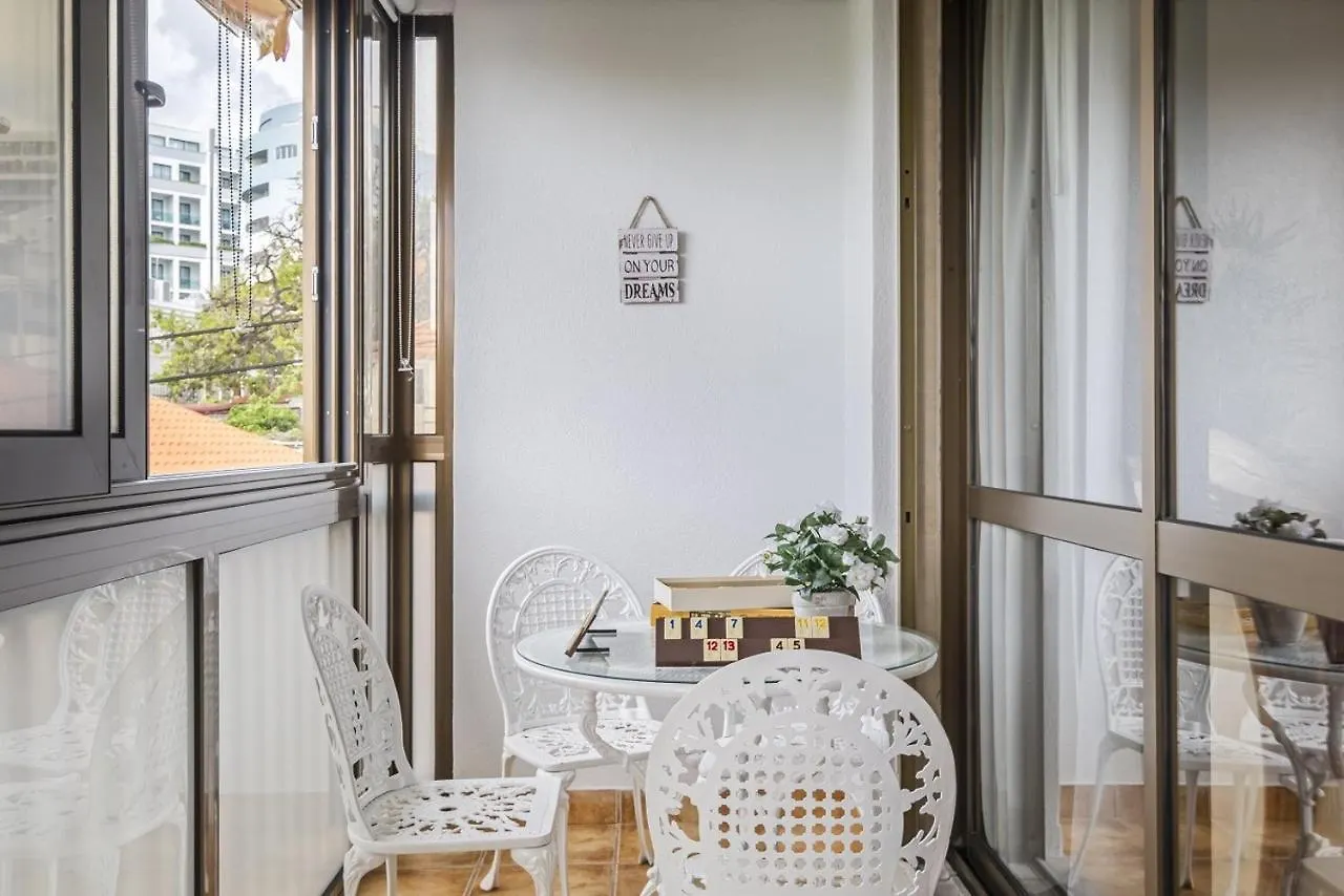 Central Lido Apartment By Madeira Sun Travel 丰沙尔